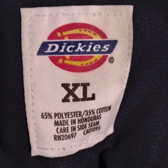 Navy Blue men's Sz XL Dickies button up shirt. (Need to be dry cleaned). - Picture 2 of 4